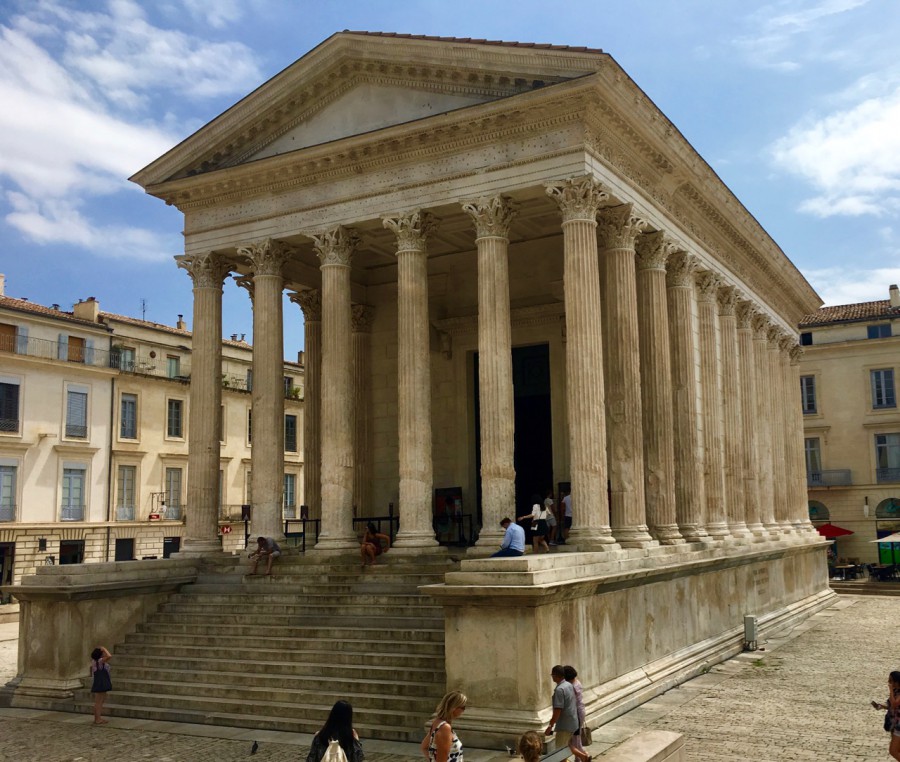 Maison_Carrée. Vi missade filmvisningen. 